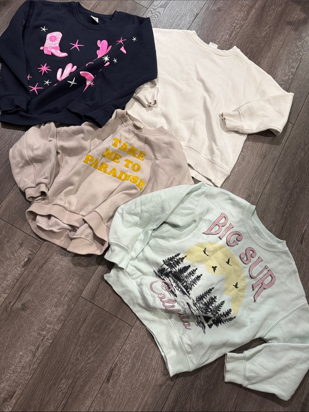 Bundle of 4 girls 8-9 sweatshirts